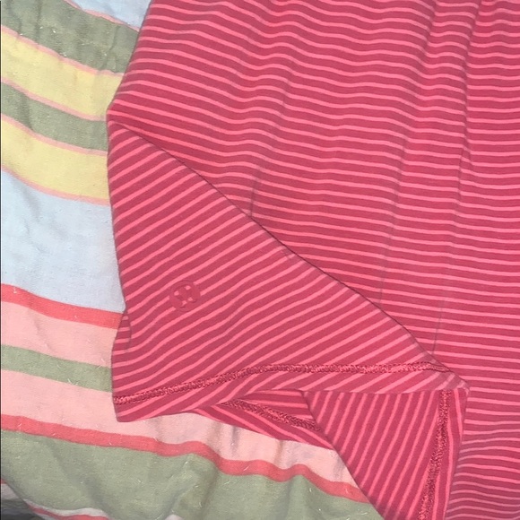 Red and pink stripped LULULEMON TANK size 12 - Picture 3 of 3